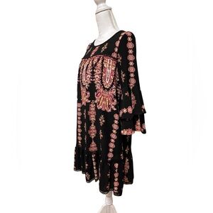 Lux II Bohemian Bell Sleeve Dress - sz 4